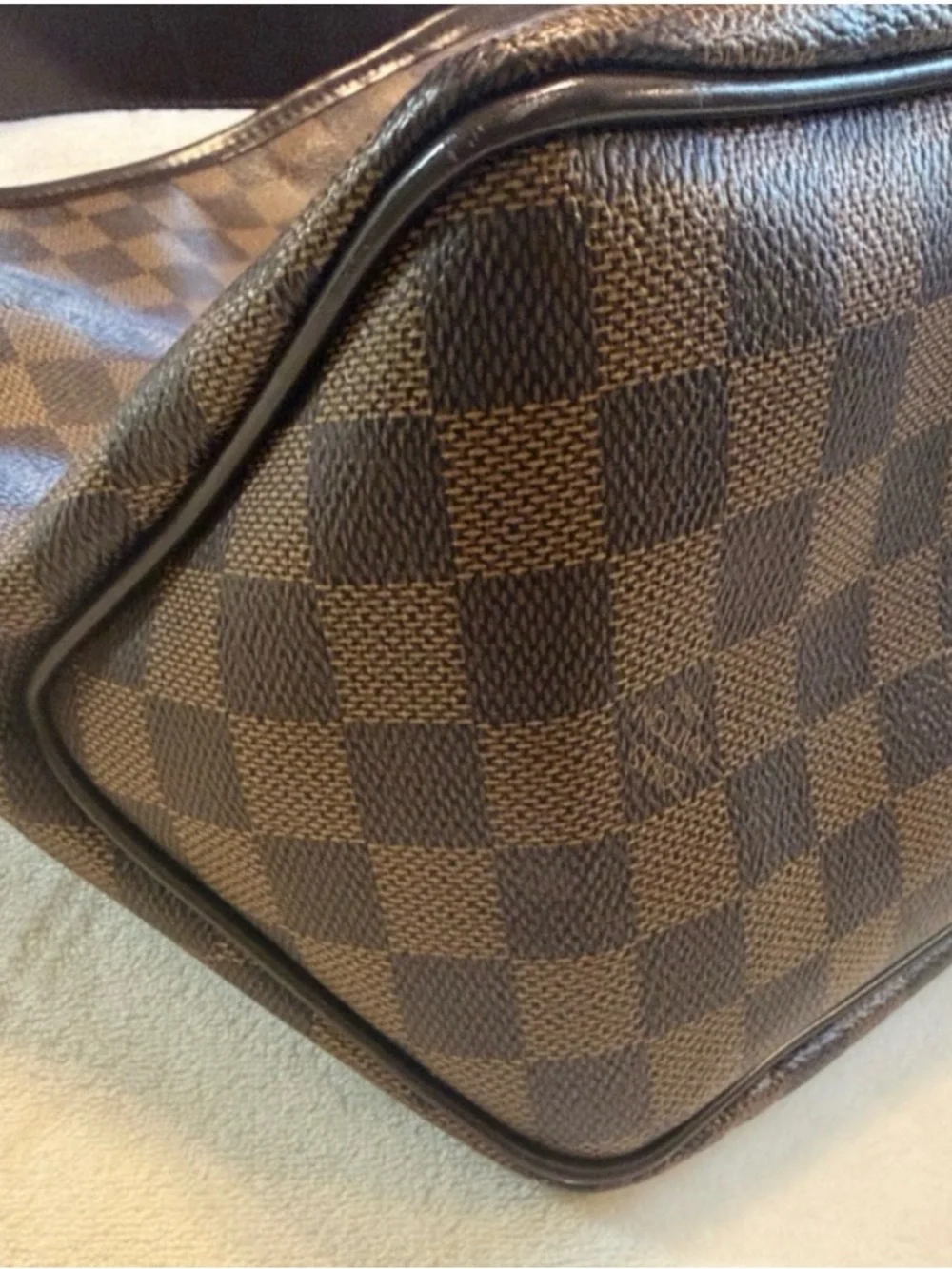 Louis Vuitton Brown Damier Shoulder Bag with Red Lining